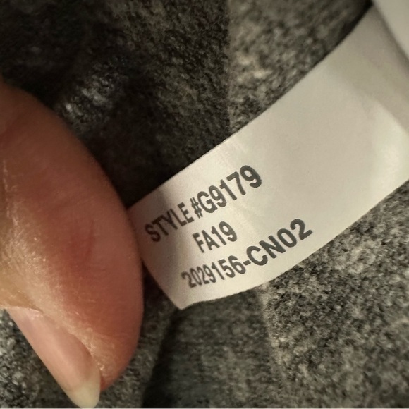 Madewell Gray Long-Sleeve V-Neck Full-Coverage Bodysuit, XL - Picture 13 of 14